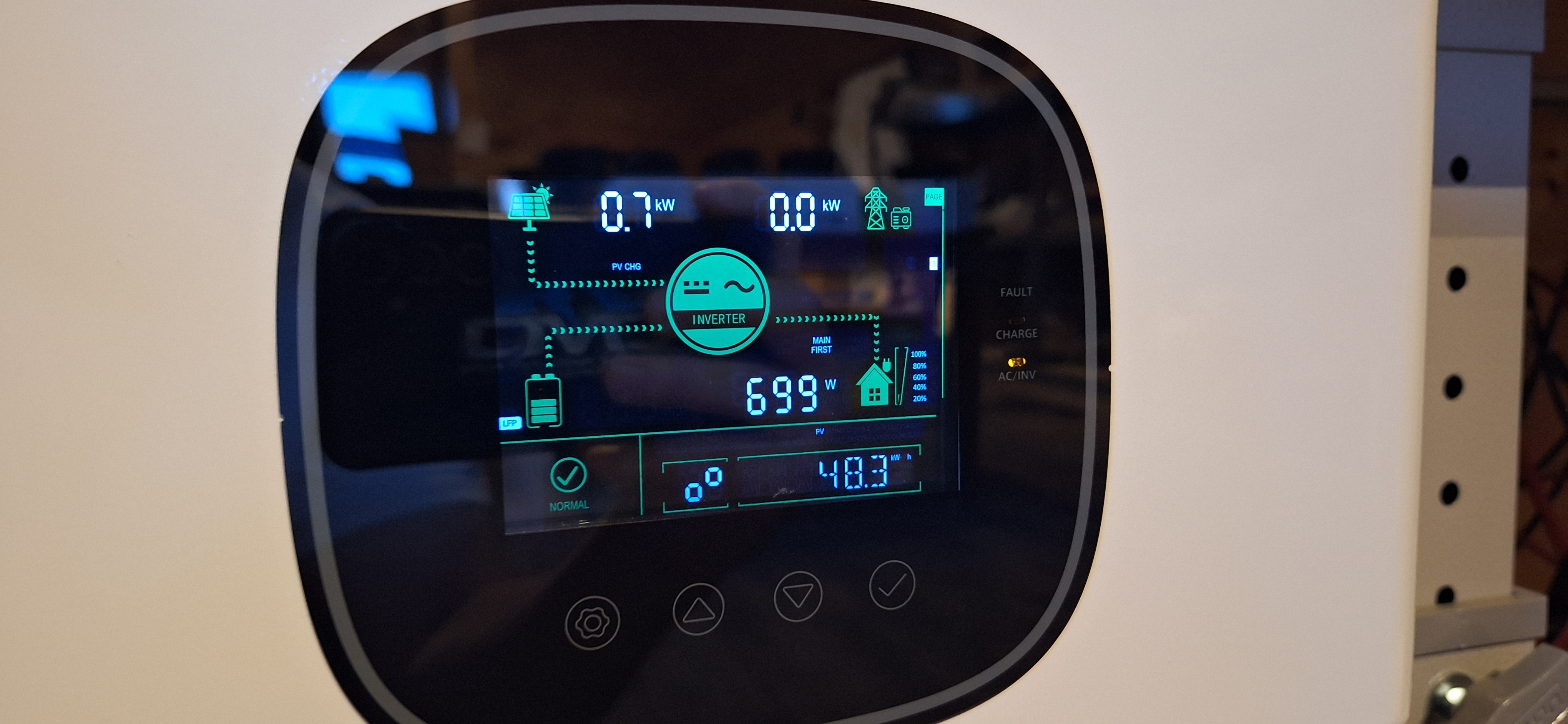 OMO All-In-One Customizable Stacking Inverter/Battery System 120/240 11000W Total Inverter Output + 15.36KW Lithium Battery