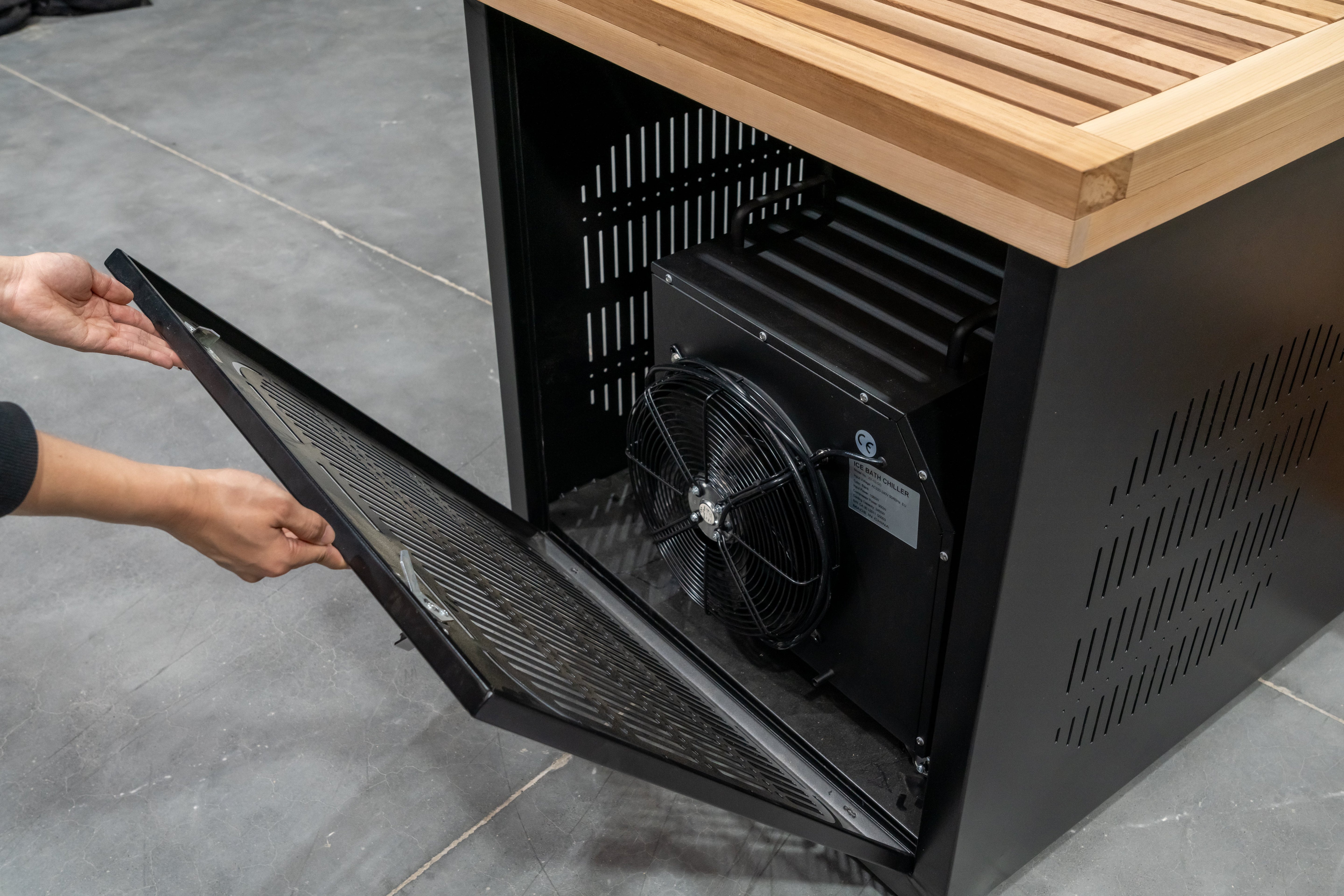 SAUNA EVOLUTION®  Cold Plunge Kit CoreChill-1