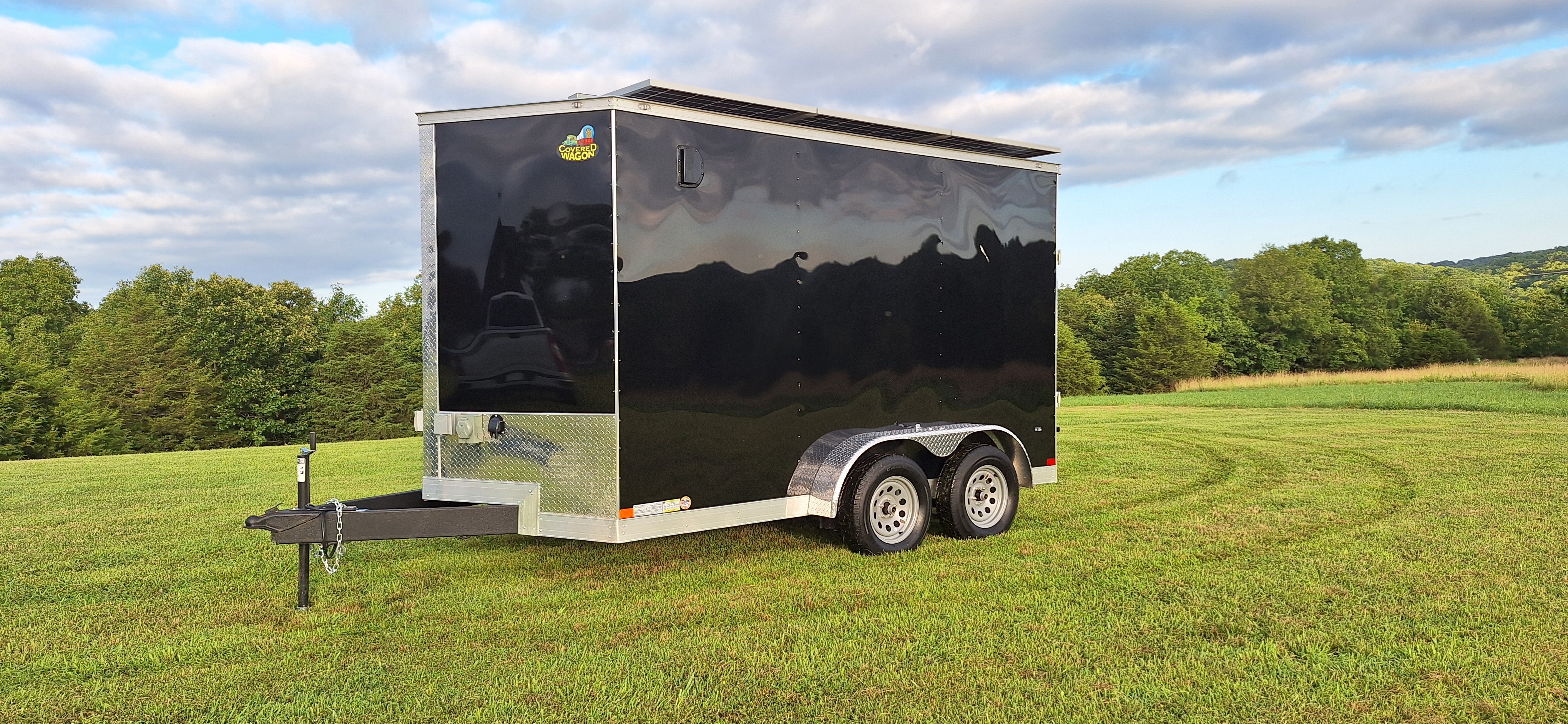 12' Enclosed SOLAR POWERED Offgrid Self-Sufficient Trailer BASE MODEL